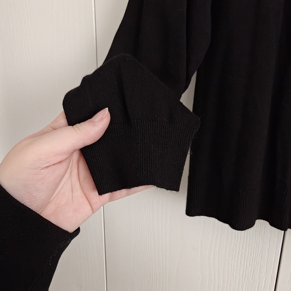 Reitmans Classic Black Women's Cardigan - Picture 3 of 6